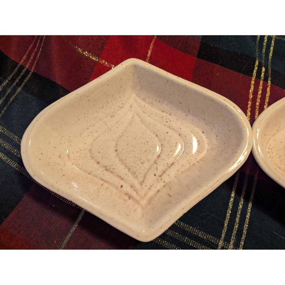 Set Of 2 Vintage Onion Shaped 1950's Relish dishes  Made In California USA
